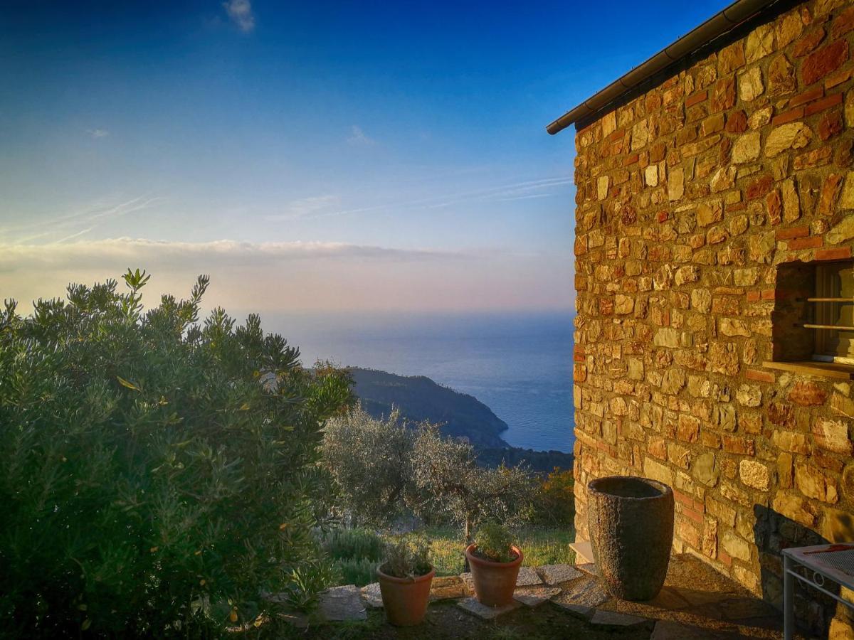 Cottage La Torre Del Pittore Bonassola Exteriér fotografie